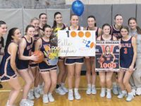 Walpole girls’ hoop opens new fieldhouse