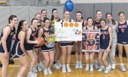 Walpole girls’ hoop opens new fieldhouse
