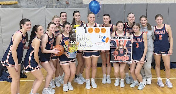 Walpole girls’ hoop opens new fieldhouse