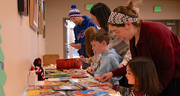 WPL hosts winter break fun