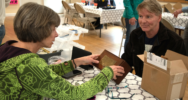 Revitalizing treasures at Repair Cafes