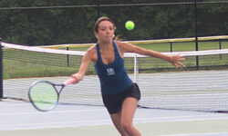 Girls’ tennis approaches semifinals