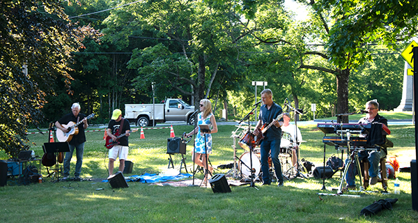 Summer Concert with Group Therapy